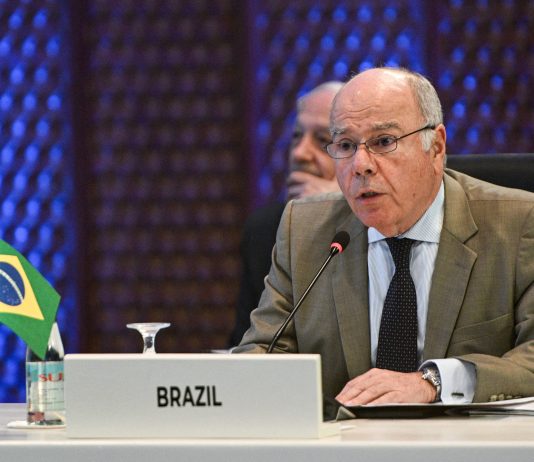 Conflicto tras las acusaciones de Milei a Lula: ambos gobiernos tuvieron un primer encuentro, pero sin solución a la vista