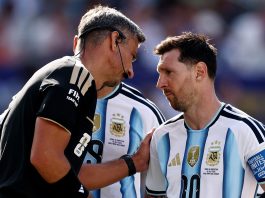 El árbitro de la final del Mundial entre Argentina y España habló por primera vez: la charla que tuvo con Lionel Messi