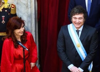 El Gobierno evita involucrarse en la situación judicial de Cristina Kirchner, pero analiza su impacto en la elección de 2027