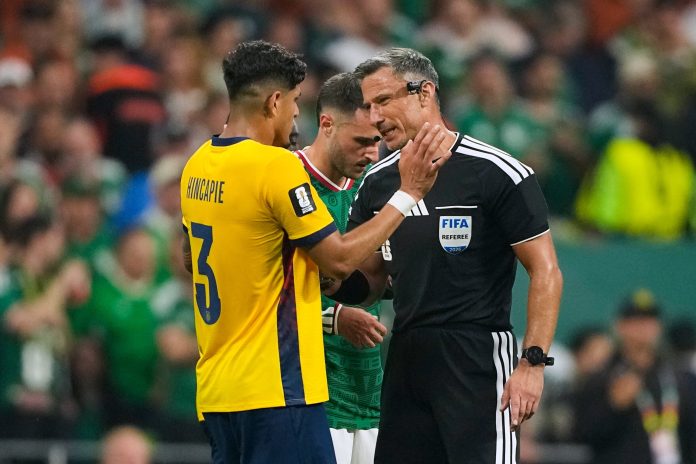 El llanto del árbitro que dirigirá la final del Mundial cuando se enteró su designación para Argentina-España