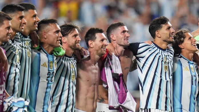 Harry Kane se rindió ante Messi y lanzó una advertencia a sus compañeros en la previa al partido entre Argentina-Inglaterra