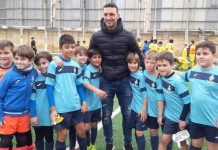 “Lo hizo a costo cero, por amor al fútbol”: el recuerdo de Scaloni en el equipo de barrio en el que comenzó a dirigir