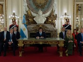 Milei dijo que el Banco Central “posibilitó el robo de la alta política” y presentó la reforma de la Carta Orgánica
