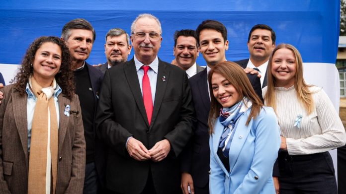 Misiones: el gobernador Passalacqua formalizó el quiebre con el caudillo Rovira y ya tiene sello propio para buscar la reelección