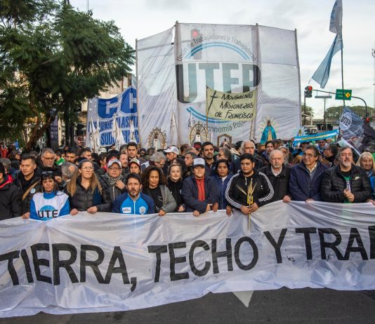 Movimientos sociales y sindicales preparan la “marcha más grande de la década” contra Javier Milei