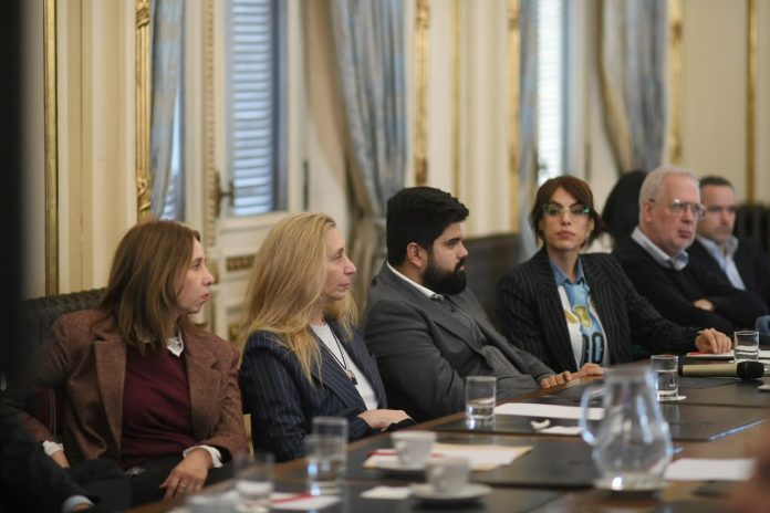 Nuevo gesto de LLA: Karina Milei reunió a legisladores porteños y hablaron de la estrategia para 2027
