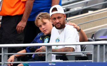 Polémica en Brasil: la imagen de Neymar en un torneo de póker que se volvió viral y generó una ola de críticas