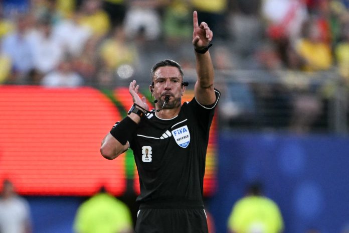 Quién es Slavko Vincic, el árbitro que la FIFA designó para la final del Mundial entre Argentina y España
