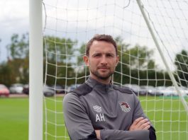 Conmoción en Inglaterra por la “muerte súbita” del hijo de una leyenda del Manchester United a los 38 años