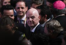 Crisis en la FIFA: despidieron al número 3 del organismo que había desafiado públicamente a Infantino por el plan de venta del Mundial