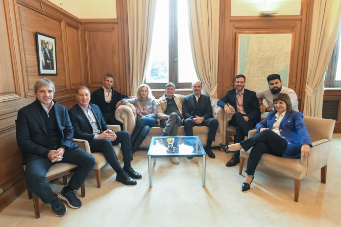El Gobierno ordena la actividad legislativa: Karina Milei reúne a la mesa política en la previa de una sesión clave