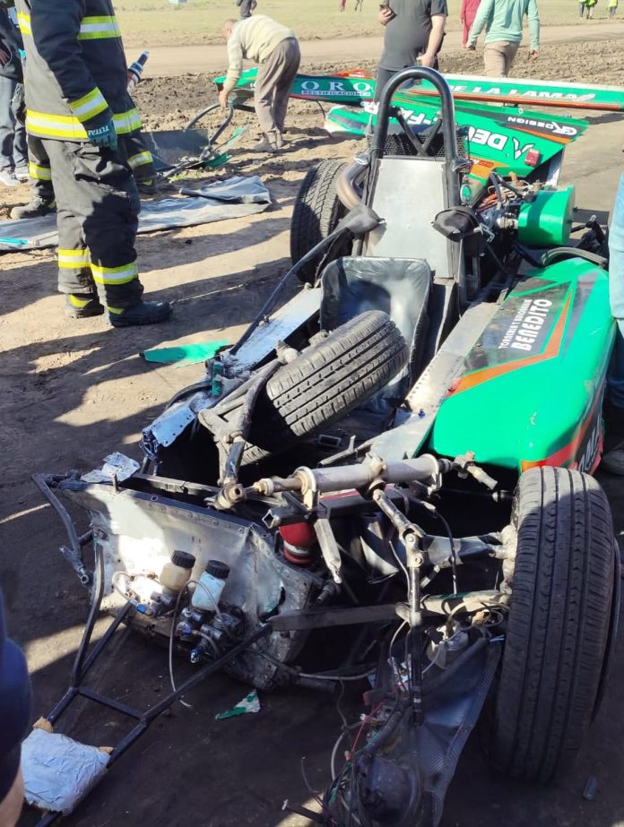 El impresionante choque en cadena que dejó dos pilotos heridos durante una carrera en Carhué