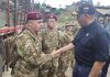 El presidente de Colombia visitó a las tropas argentinas que ayudan en las tareas humanitarias tras el terremoto