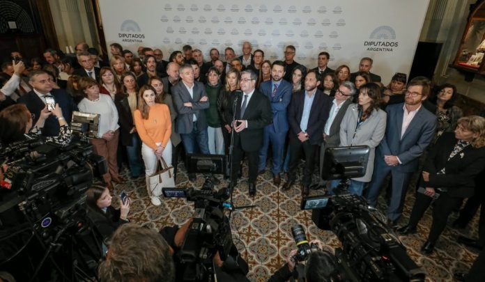 Endeudamiento familiar y emergencia en discapacidad: la oposición sumó fuerzas y convocó a una sesión en Diputados