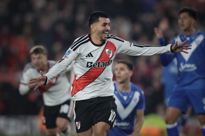 Enganche preciso y definición quirúrgica dentro del área: el golazo de Ángel Correa con el que River se puso en ventaja ante Vélez