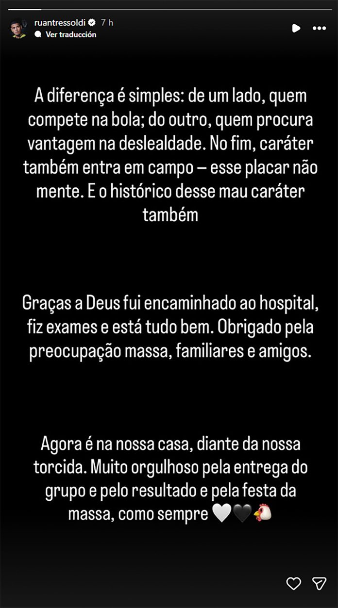 Escándalo durante un clásico en Brasil por un brutal topetazo en el aire al minuto de juego que mandó a un futbolista al hospital: “Fue un acto malicioso y desleal”