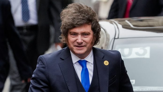 Javier Milei: “No somos Suiza, pero estamos mejor; si hay gente que no llega a fin de mes, es menos que cuando iniciamos”
