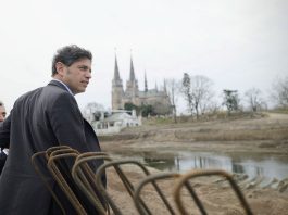 La visita del papa León XIV a Argentina modifica la agenda de Kicillof: qué viaje evalúa posponer para estar en Luján