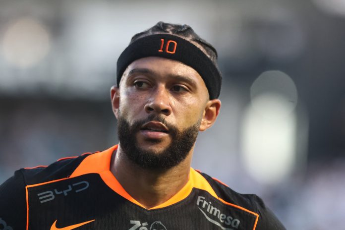 Las exigencias de Memphis Depay para renovar contrato con el Corinthians que causaron una interna en la dirigencia