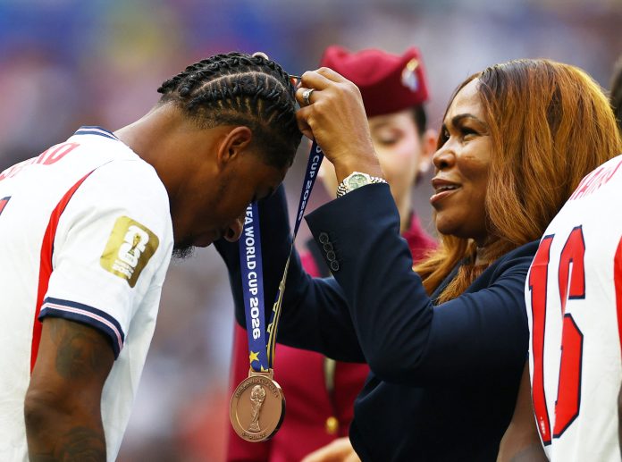Las vacaciones de Marcus Rashford en un lujoso yate con 10 mujeres antes de retornar al Manchester United tras disputar el Mundial