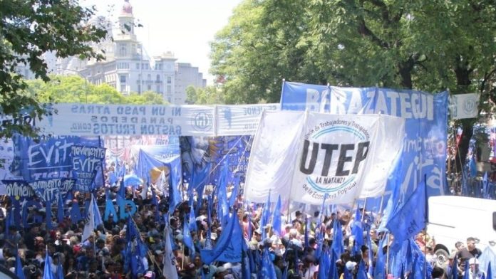 Marcha de la CGT y los movimientos sociales contra el endeudamiento familiar: hora, convocatoria y cortes de calle