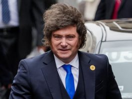 Milei ya no compite “contra sí mismo”: la Casa Rosada cree que la oposición se despertó y acelera gestos