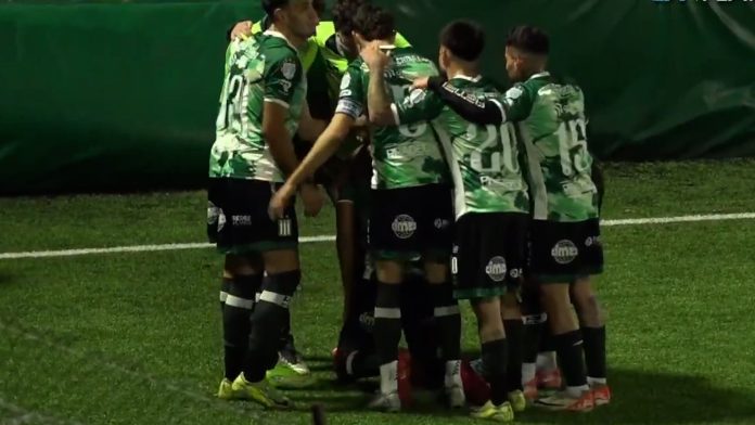El espectacular gol olímpico de tres dedos en el fútbol argentino que se hizo viral