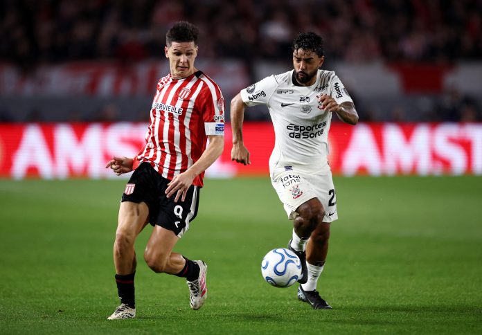 Estudiantes buscará la clasificación a la semifinal de la Copa Libertadores en Brasil ante el Corinthians: hora, TV y formaciones