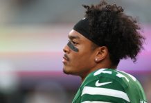Eye black, la pintura negra del fútbol americano: para qué sirve y por qué la NFL la regula