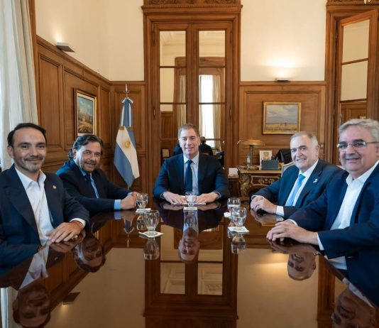 Gustavo Sáenz cuestionó al Gobierno nacional tras la reunión con Santilli: “La paciencia se va acabando”