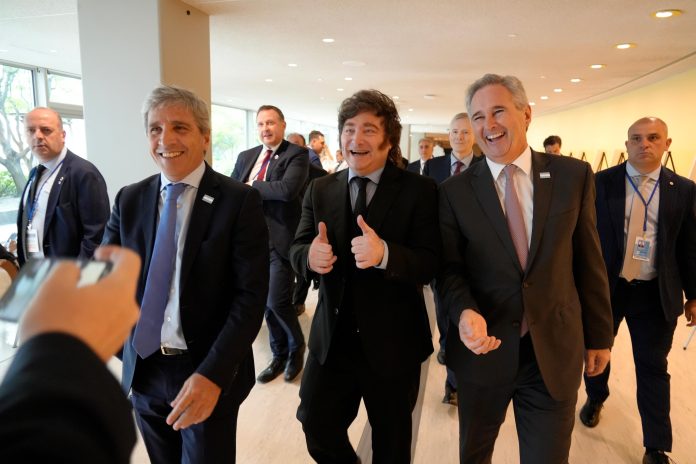 Javier Milei busca cerrar inversiones y acuerdos comerciales: de la privatización del Belgrano Cargas al Argentina Week