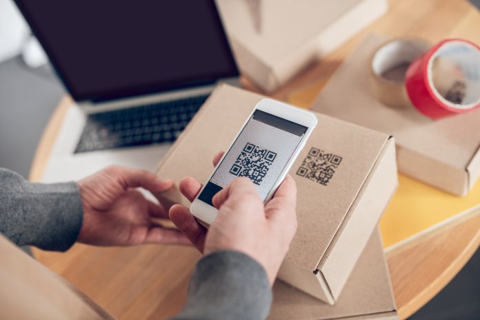 La nueva estafa del “delivery falso”: cómo roban datos con un QR que llega por mensaje