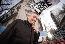 Máximo Kirchner suma recorridas en el interior del país y alimenta especulaciones con un perfil nacional