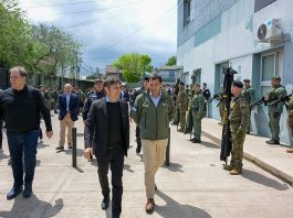 Kicillof sale contener y mostrar coordinación en medio del pedido por las policías municipales
