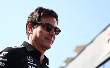 La furia del jefe de Mercedes cuando le preguntaron si favorecía a Kimi Antonelli ante Russell: “Son unos descerebrados”