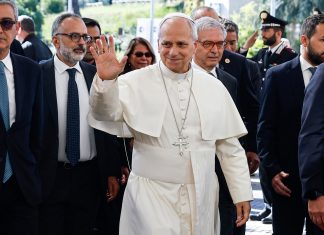 “Muy importante”: el Gobierno celebró las declaraciones sobre la salud de León XIV, pero pide “prudencia” por el viaje del papa