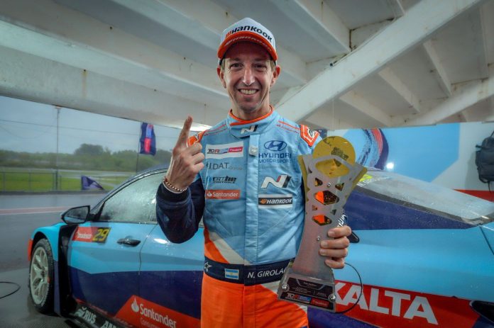 Video: el impactante accidente en el TCR South America que provocó que un neumático golpeara un espectador